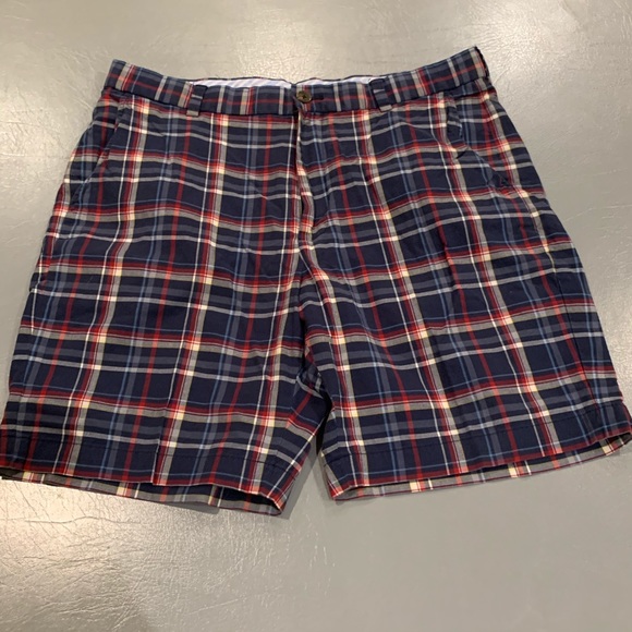 brooks brothers bermuda shorts - Picture 1 of 3
